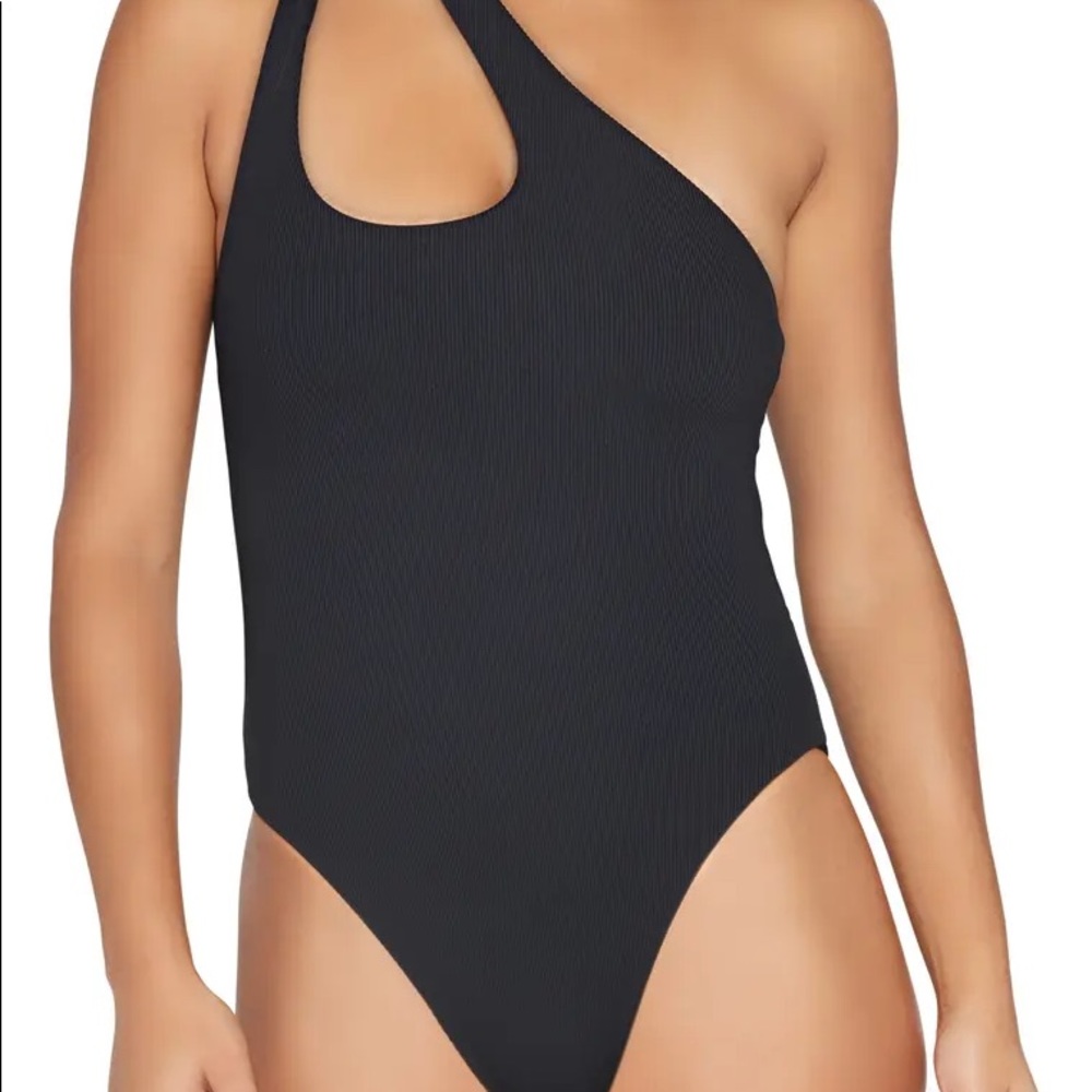 L*space Phoebe Classic One-Shoulder Rib Swimsuit